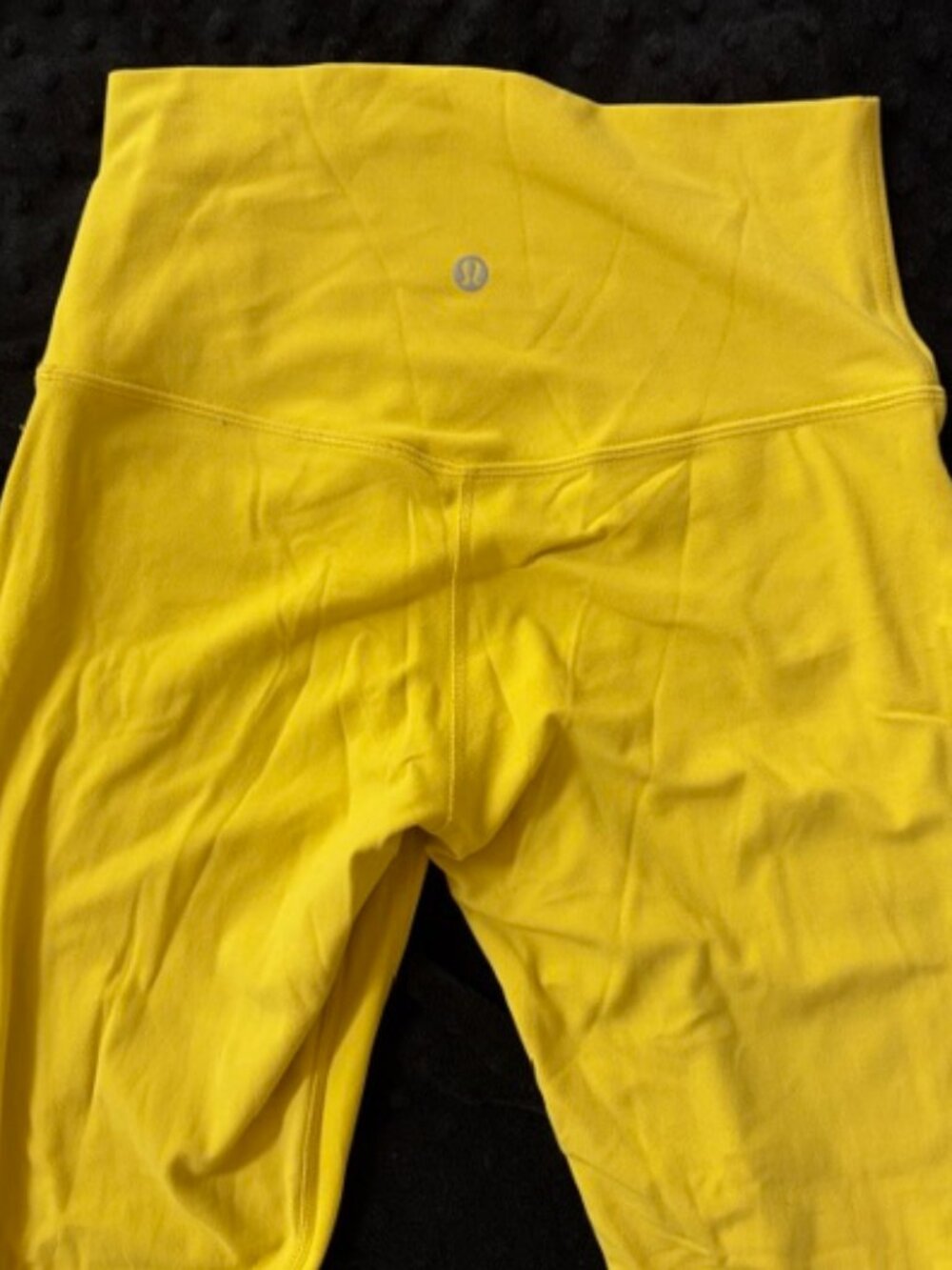 Lululemon Align High-Rise Leggings in Soleil (Bright Yellow) Size 6 - Picture 6 of 7